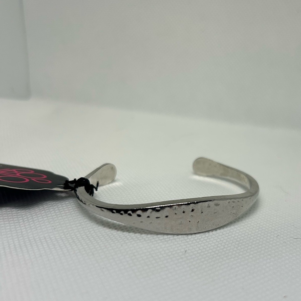 Paparazzi Silver Hammered Cuff Bracelet Textured‎ Tapered Open Band New